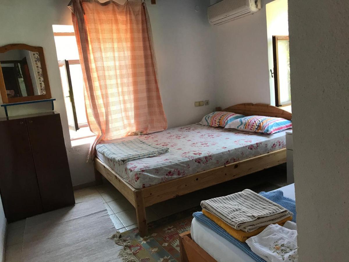 Likya Pansiyon Kaleucagız Exterior foto