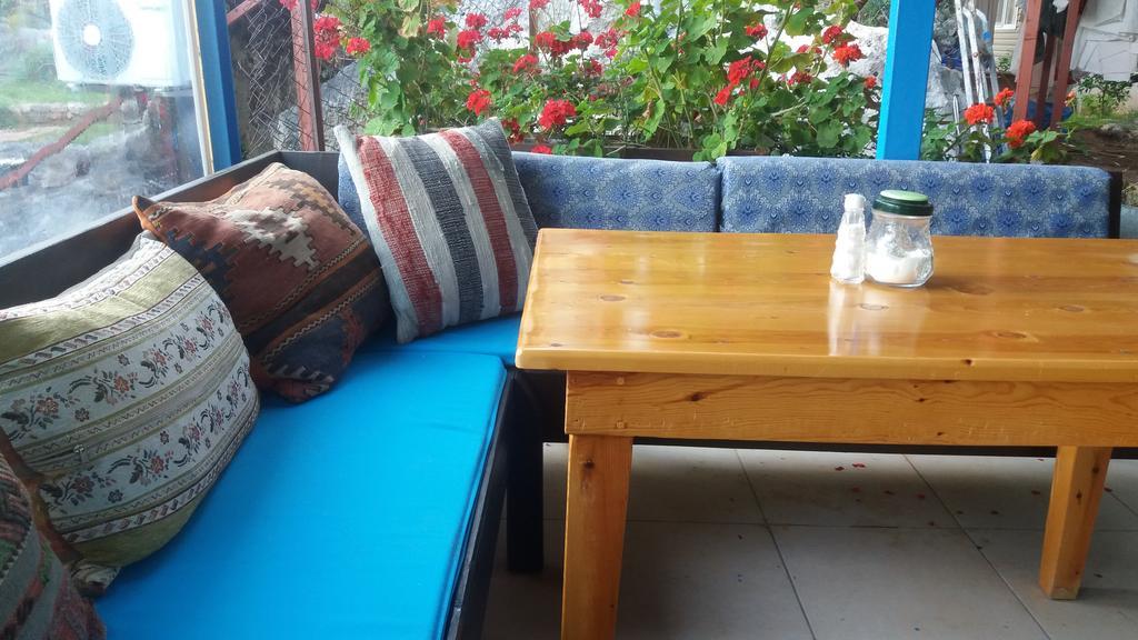 Likya Pansiyon Kaleucagız Exterior foto