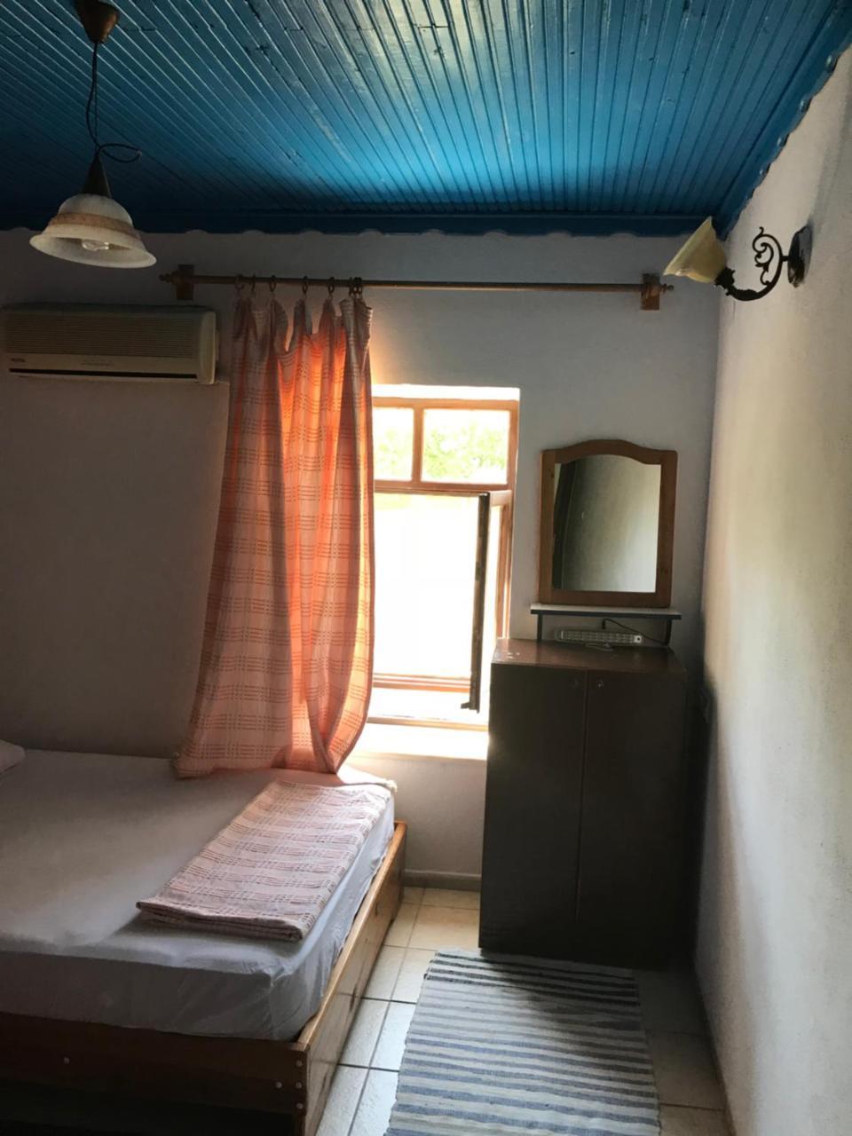 Likya Pansiyon Kaleucagız Exterior foto