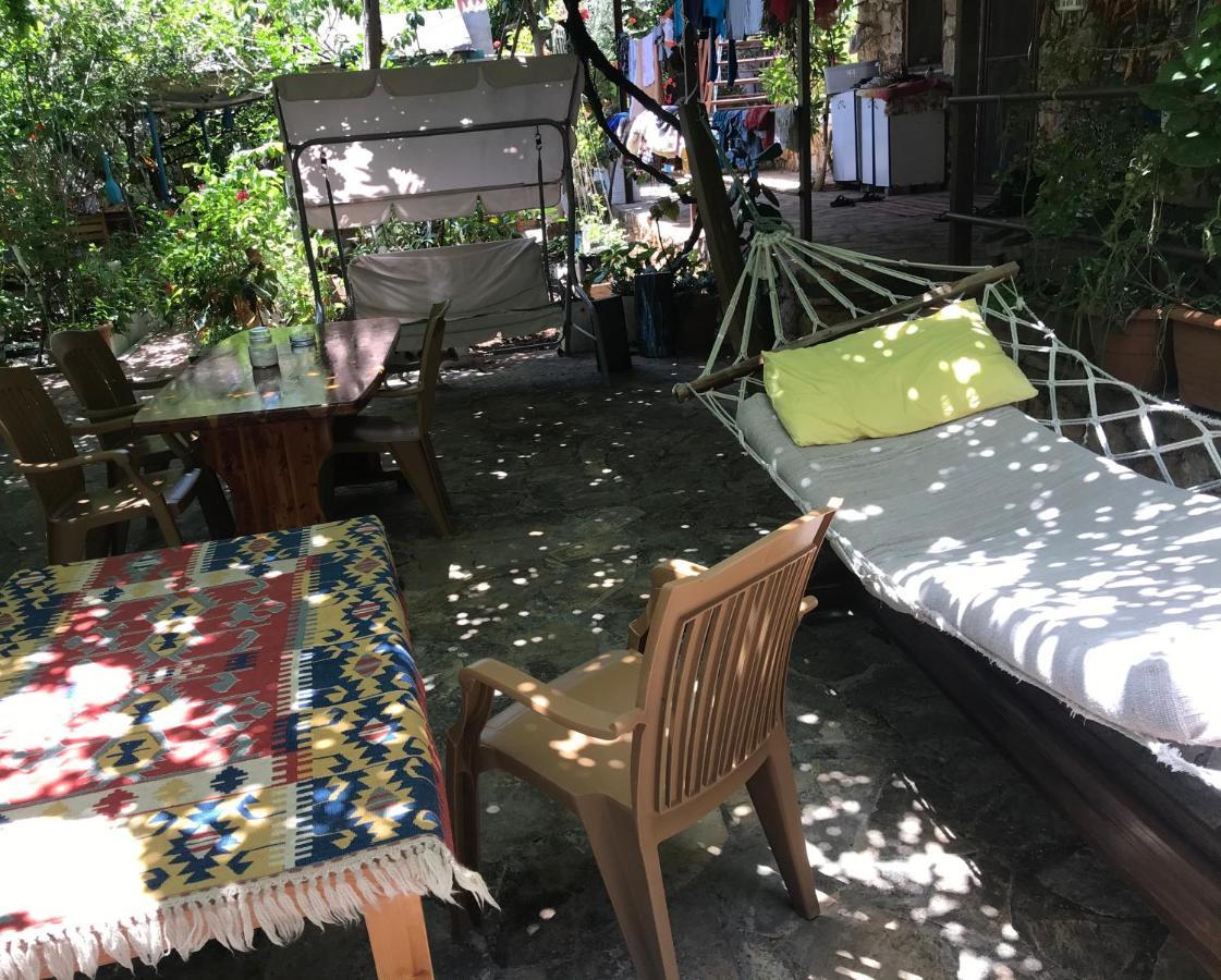Likya Pansiyon Kaleucagız Exterior foto